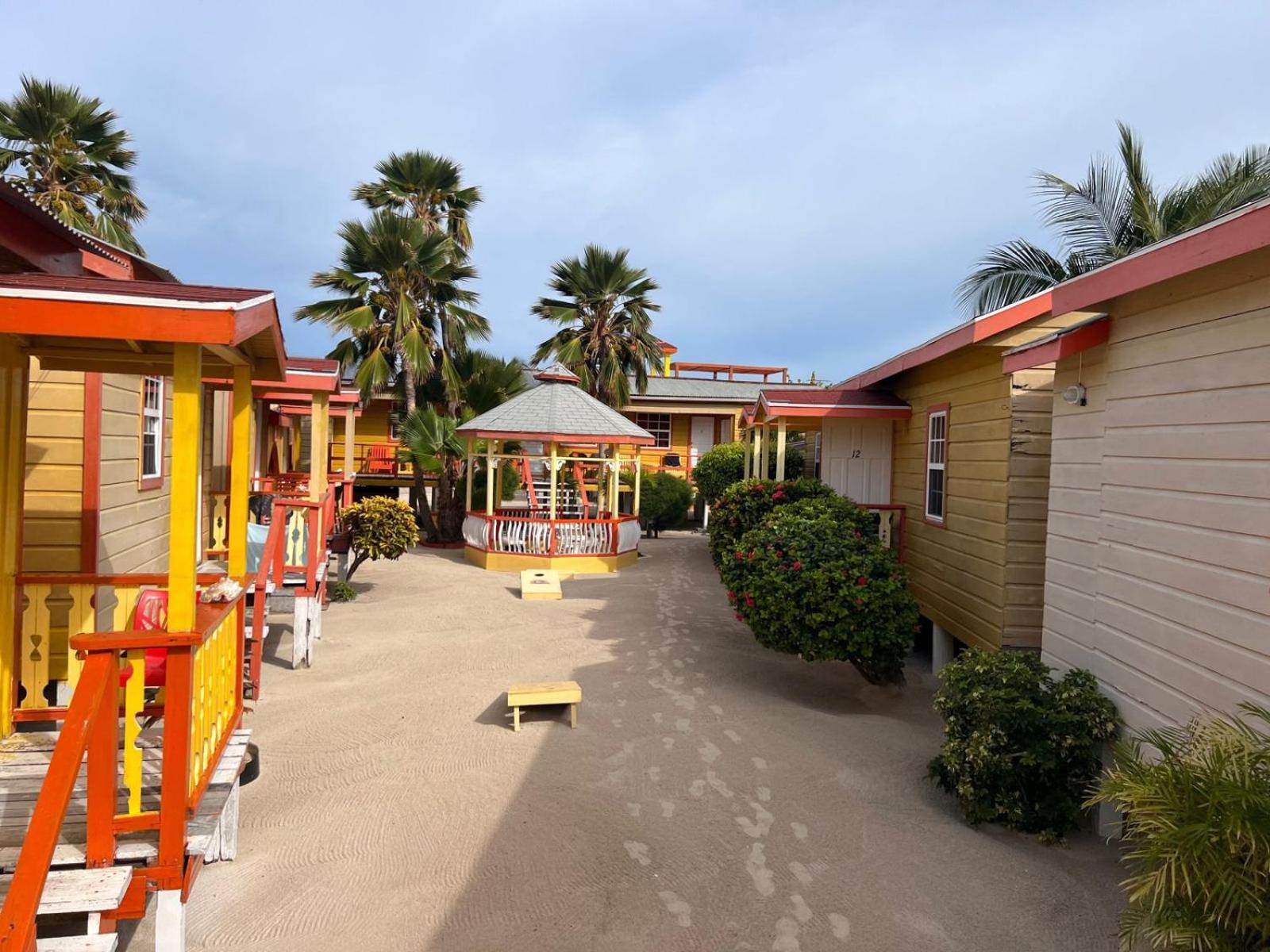 Tropical Paradise Cayo Caulker Exterior foto